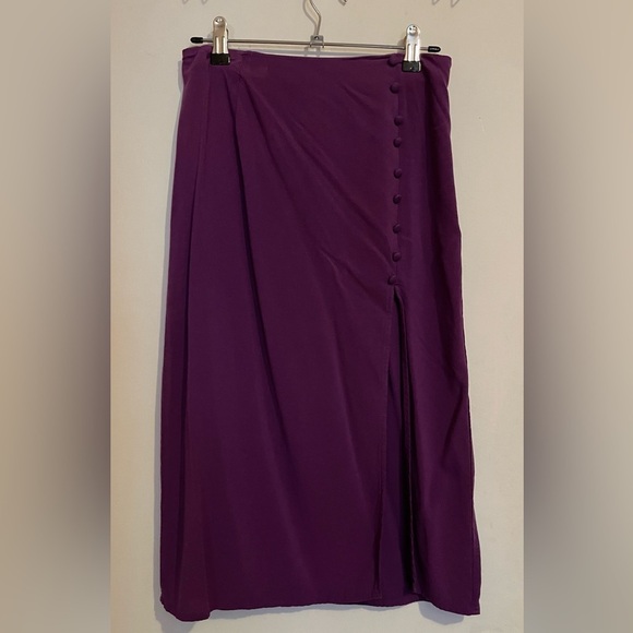 H&M Midi Skirt - Purple or Black - Picture 3 of 6